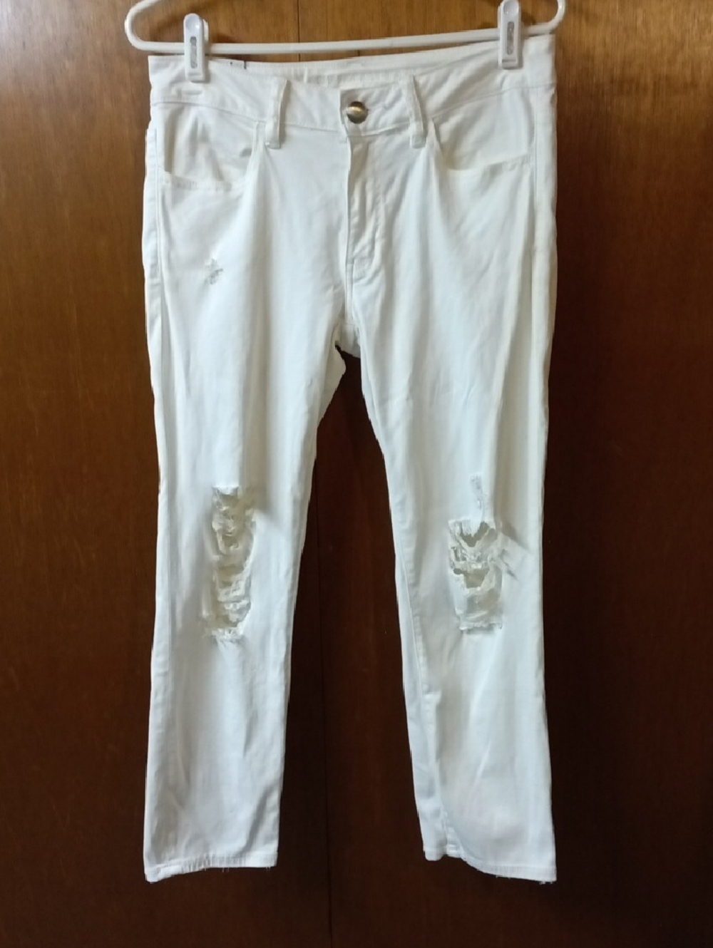 American Eagle Outfitters White Ripped Skinny Cropped Jeggings